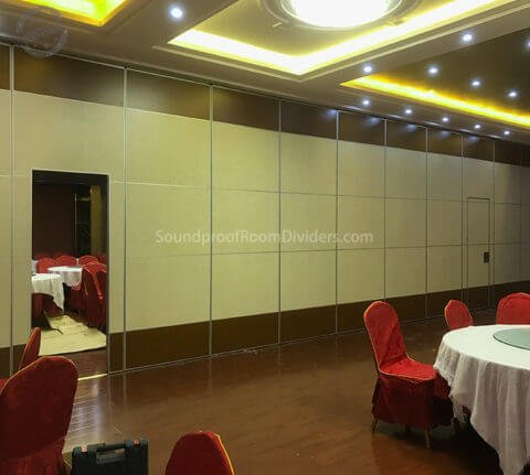 Room Dividers With Door